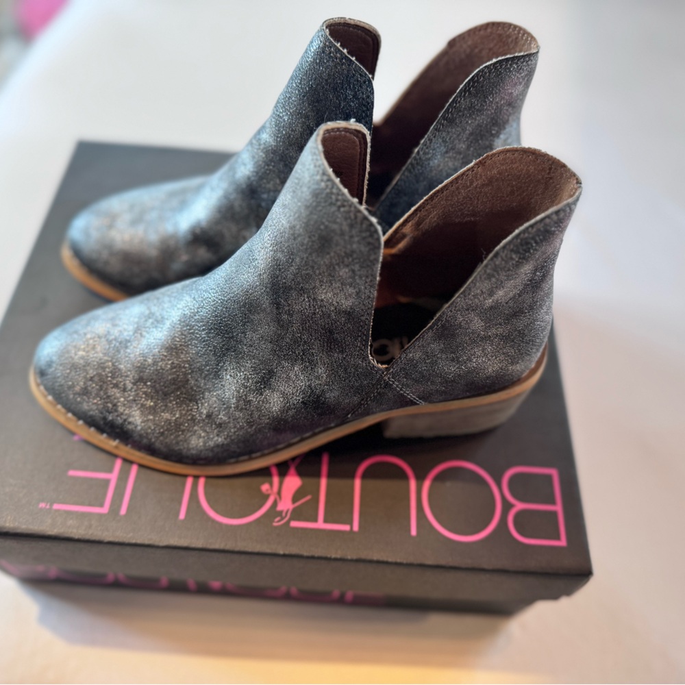 Women's boutique by Corky’s Ankle Boots Size 6 - Like New